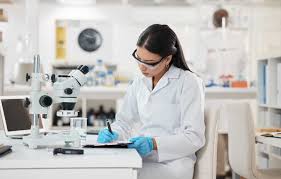 Pathologist